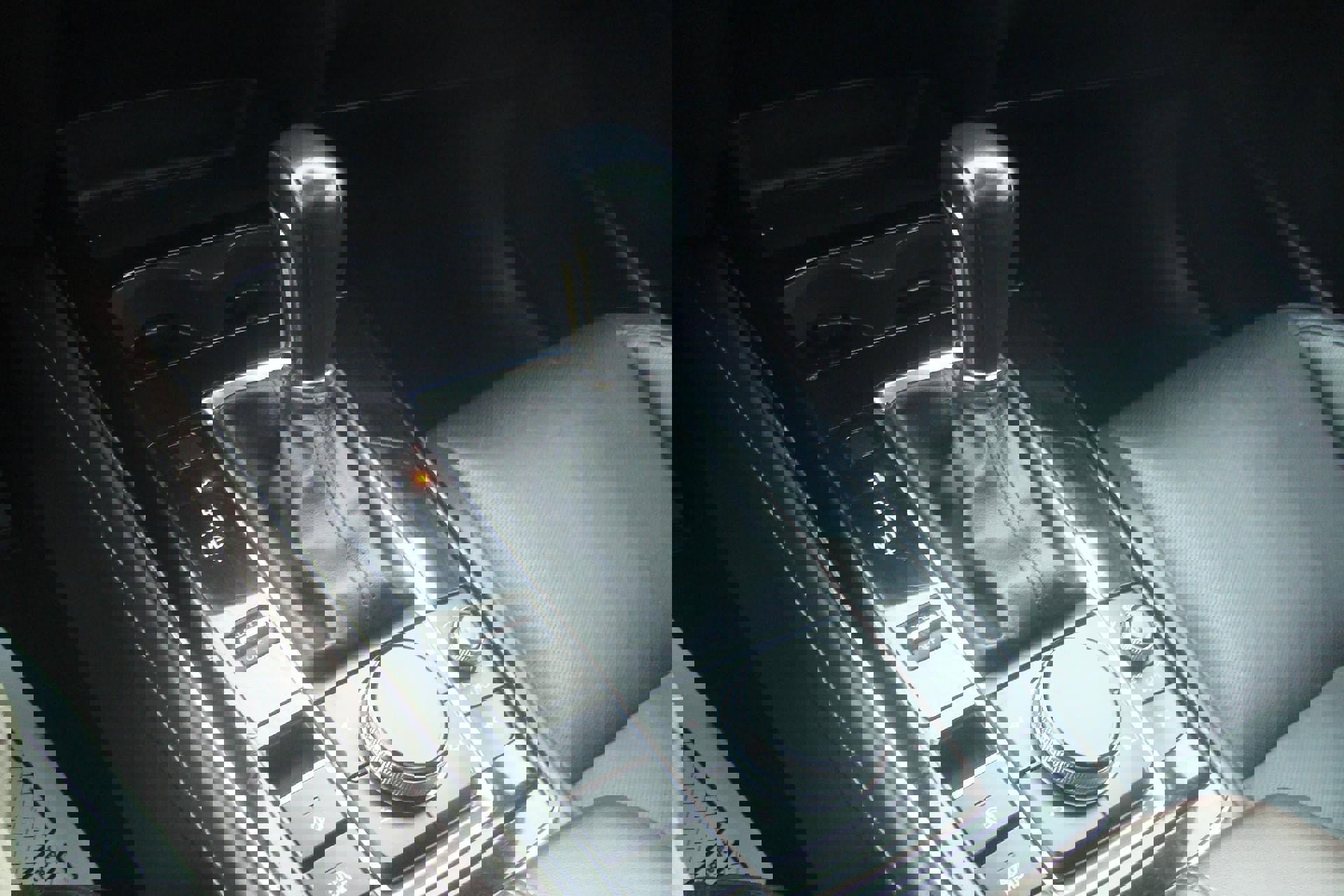 Used 2024 MAZDA CX-30 AWD 2.5 S w/ Premium Package image 27