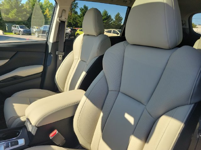 New 2026 Subaru Ascent Limited AWD/4WD image 5