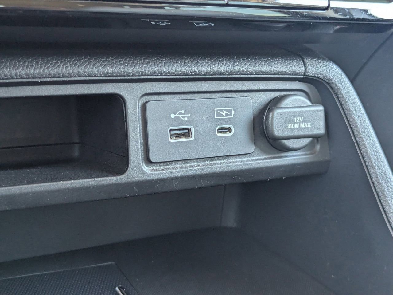 Used 2025 Honda Pilot EX-L image 27