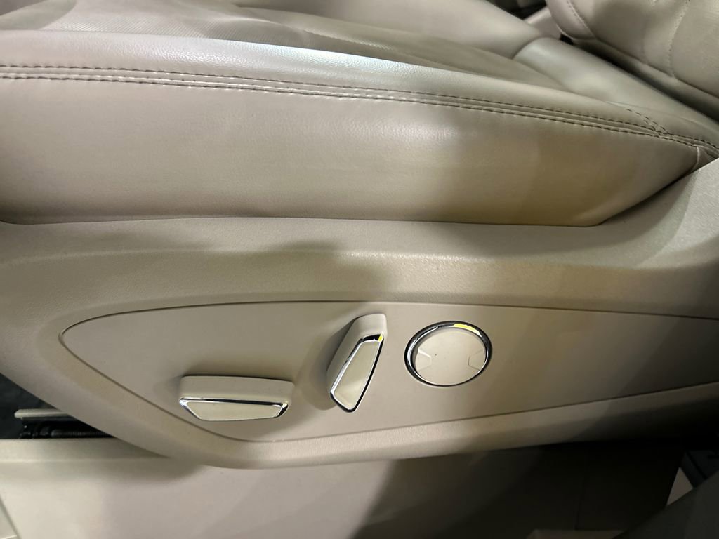 Certified 2023 Lincoln Nautilus Reserve AWD/4WD image 11