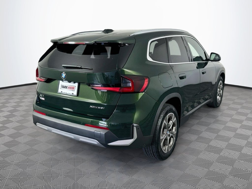 Used 2023 BMW X1 xDrive28i w/ Premium Package AWD/4WD image 12