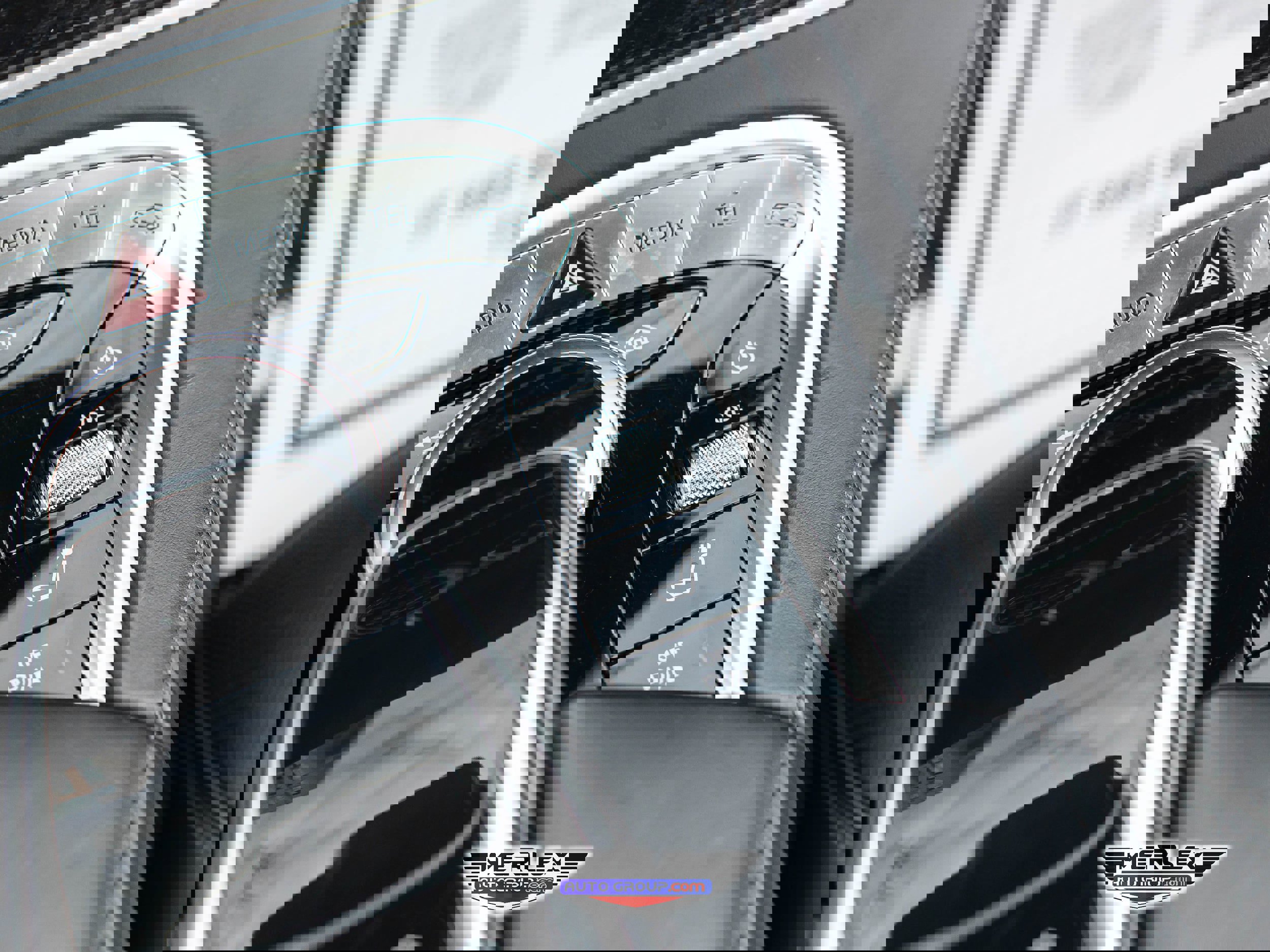 Used 2019 Mercedes-Benz S 560 4MATIC Sedan w/ Premium Package image 39