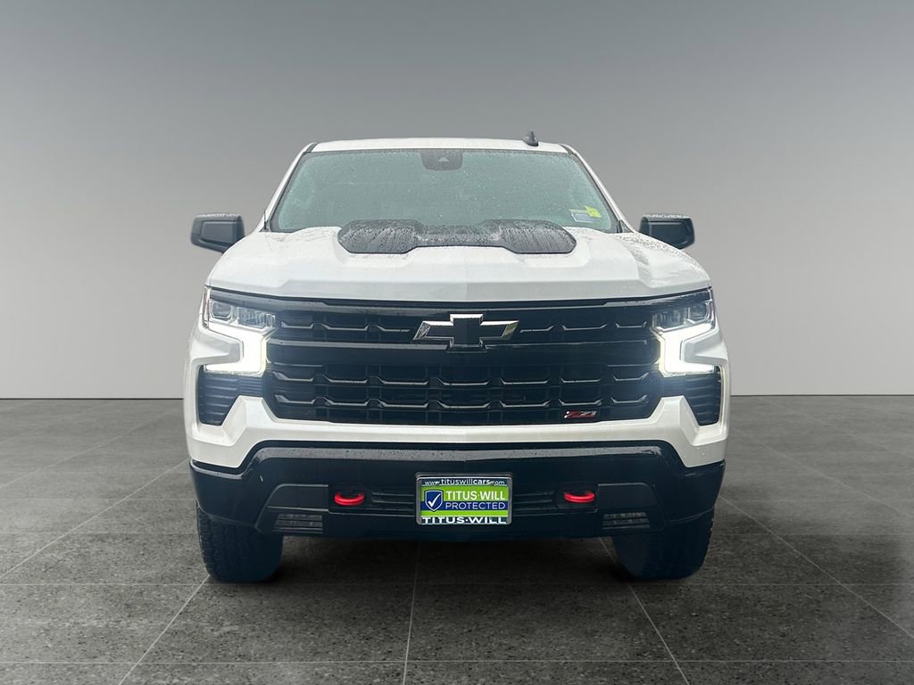 Used 2024 Chevrolet Silverado 1500 LT Trail Boss image 2