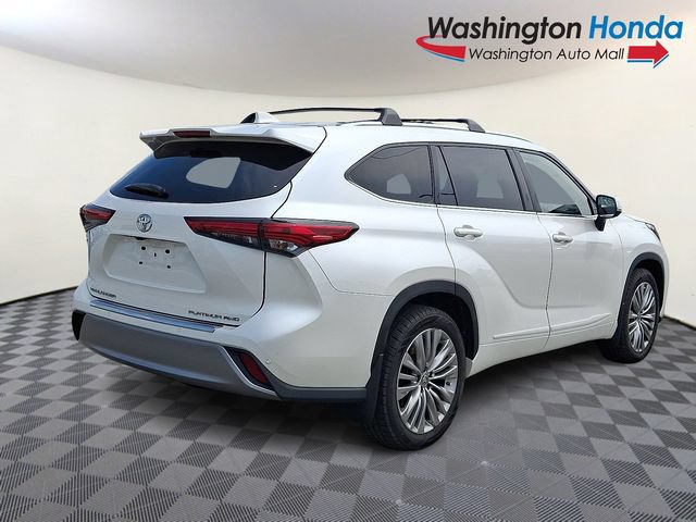 Used 2020 Toyota Highlander Platinum AWD/4WD image 7