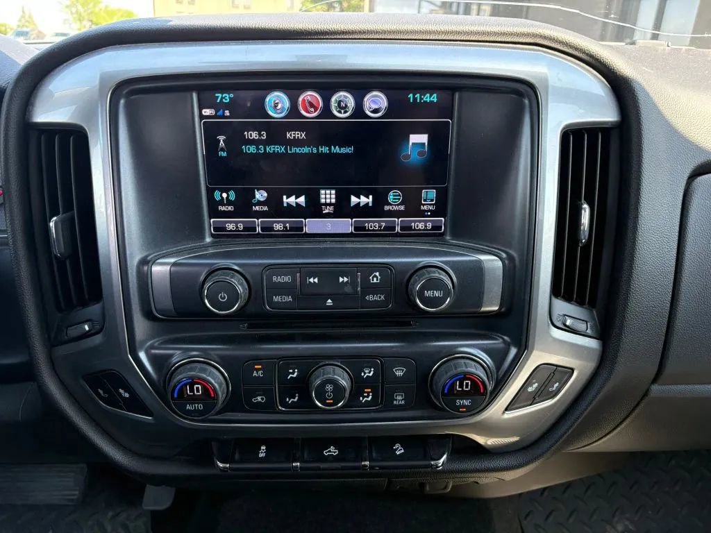 Used 2017 Chevrolet Silverado 1500 LT w/ Redline Edition AWD/4WD image 11