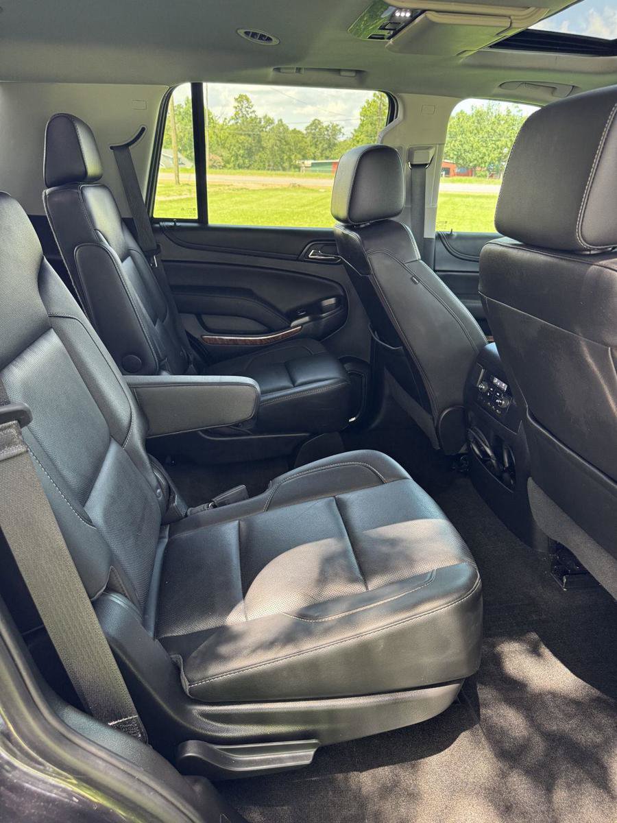 Used 2018 Chevrolet Tahoe Premier RWD image 19