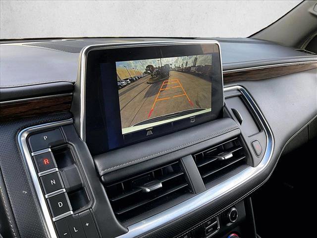 Used 2023 Chevrolet Suburban Premier image 23