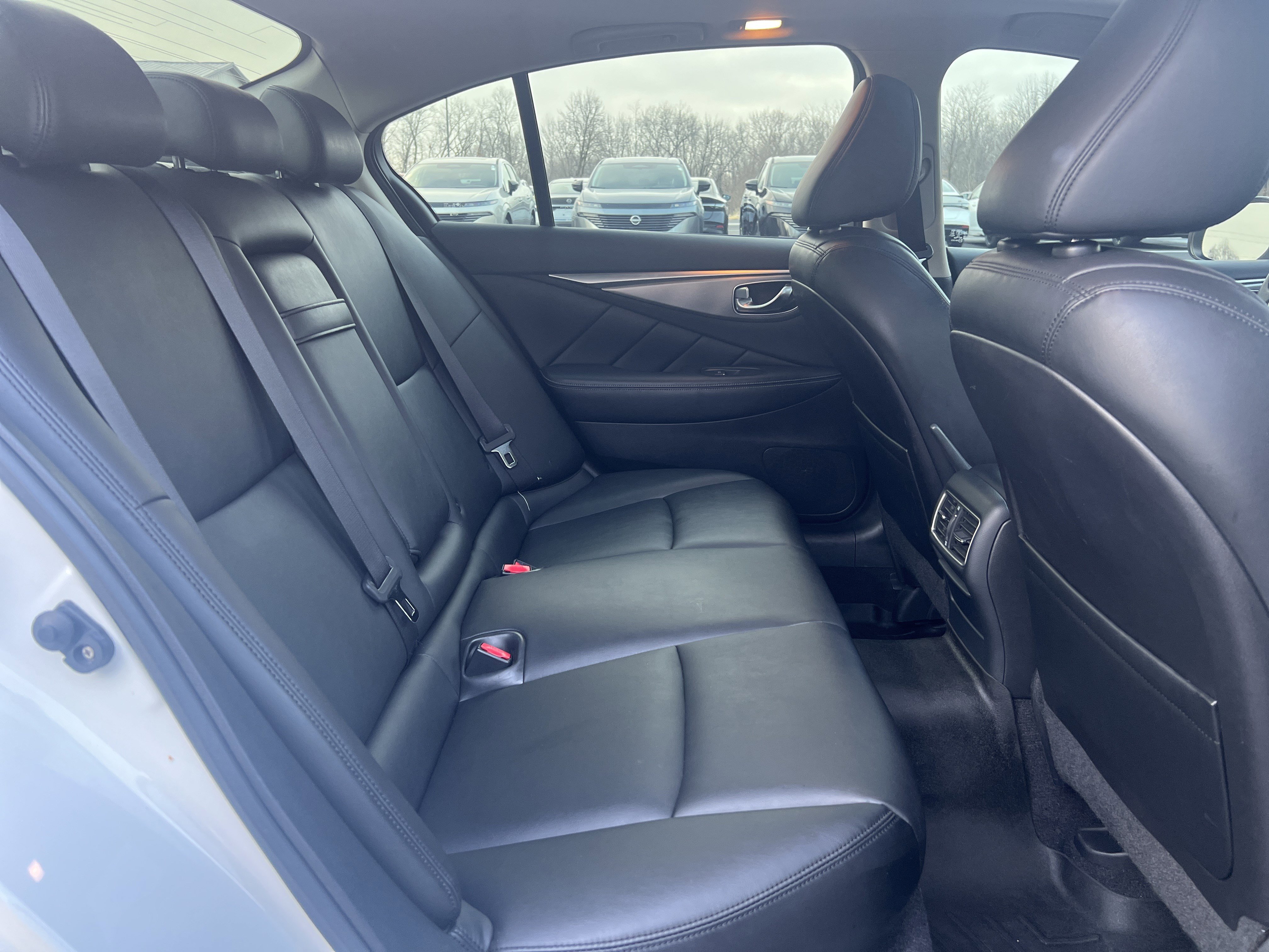 Used 2014 INFINITI Q50 Premium w/ All Weather Package image 28
