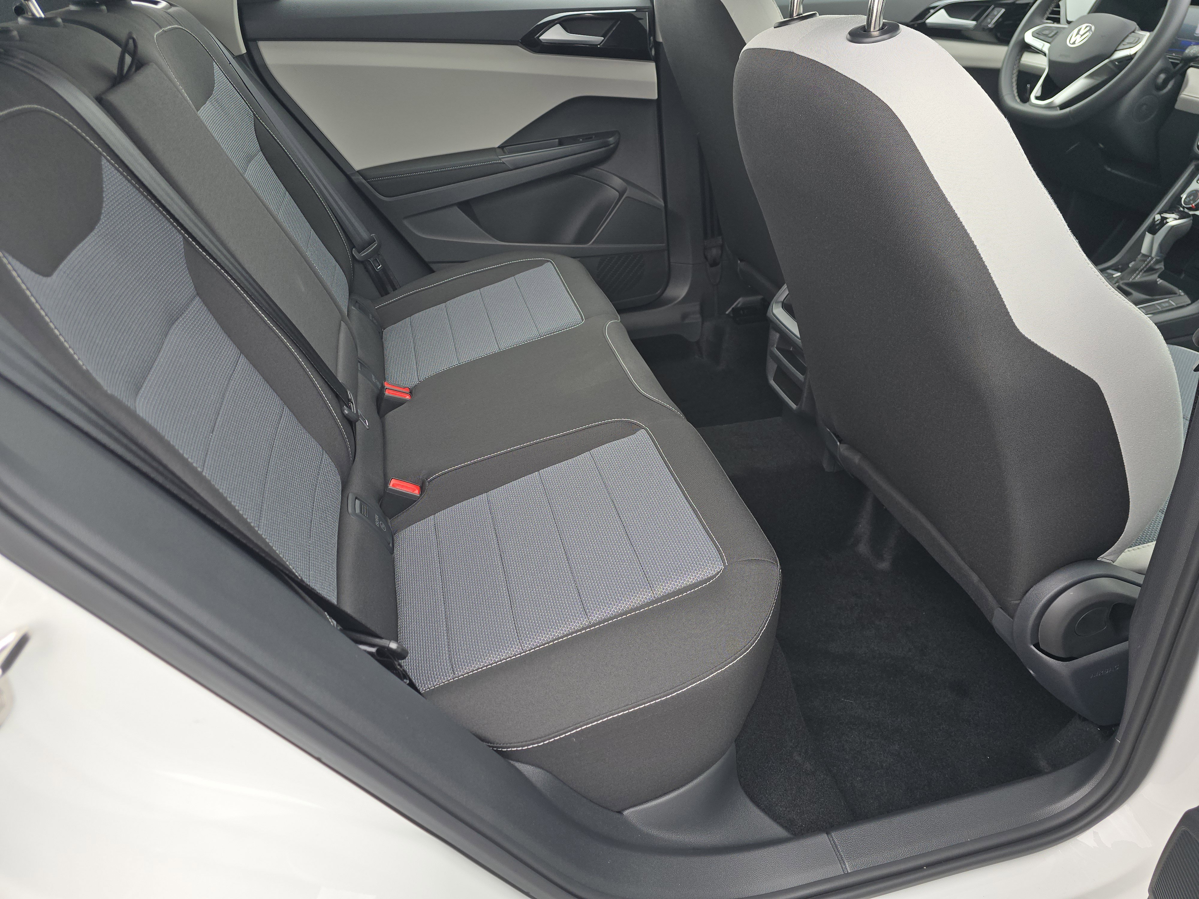 New 2026 Volkswagen Taos S image 15