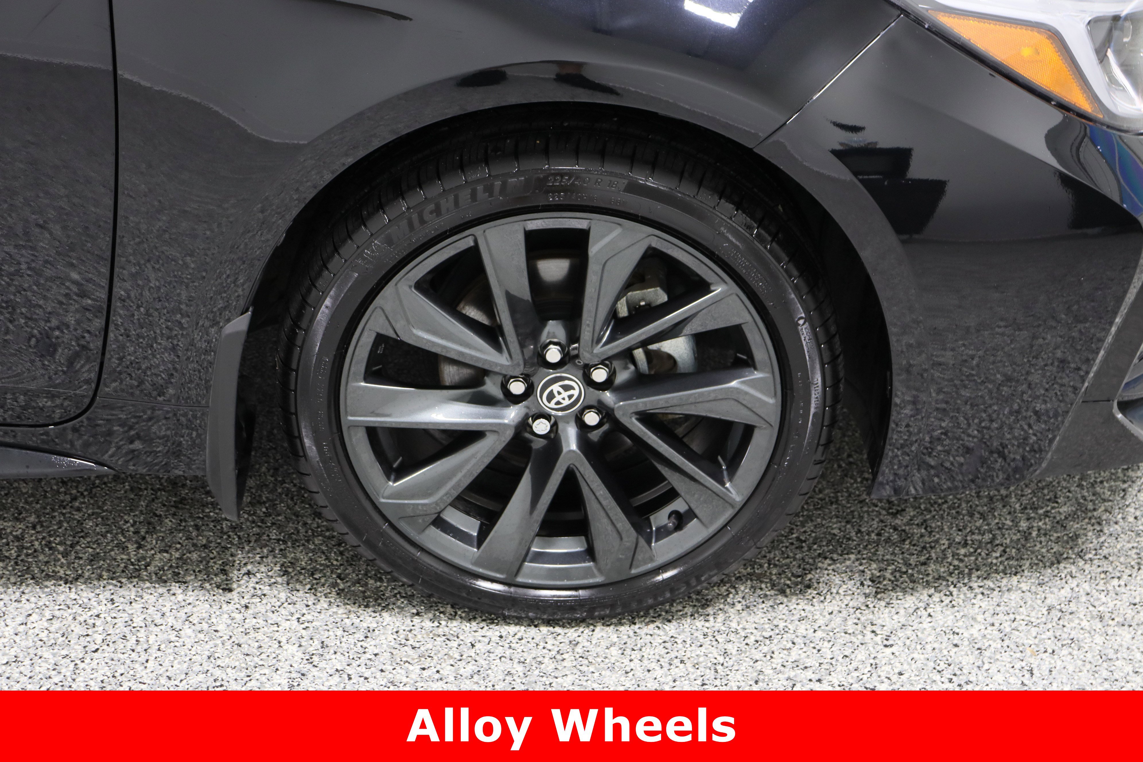 Used 2025 Toyota Corolla SE image 5