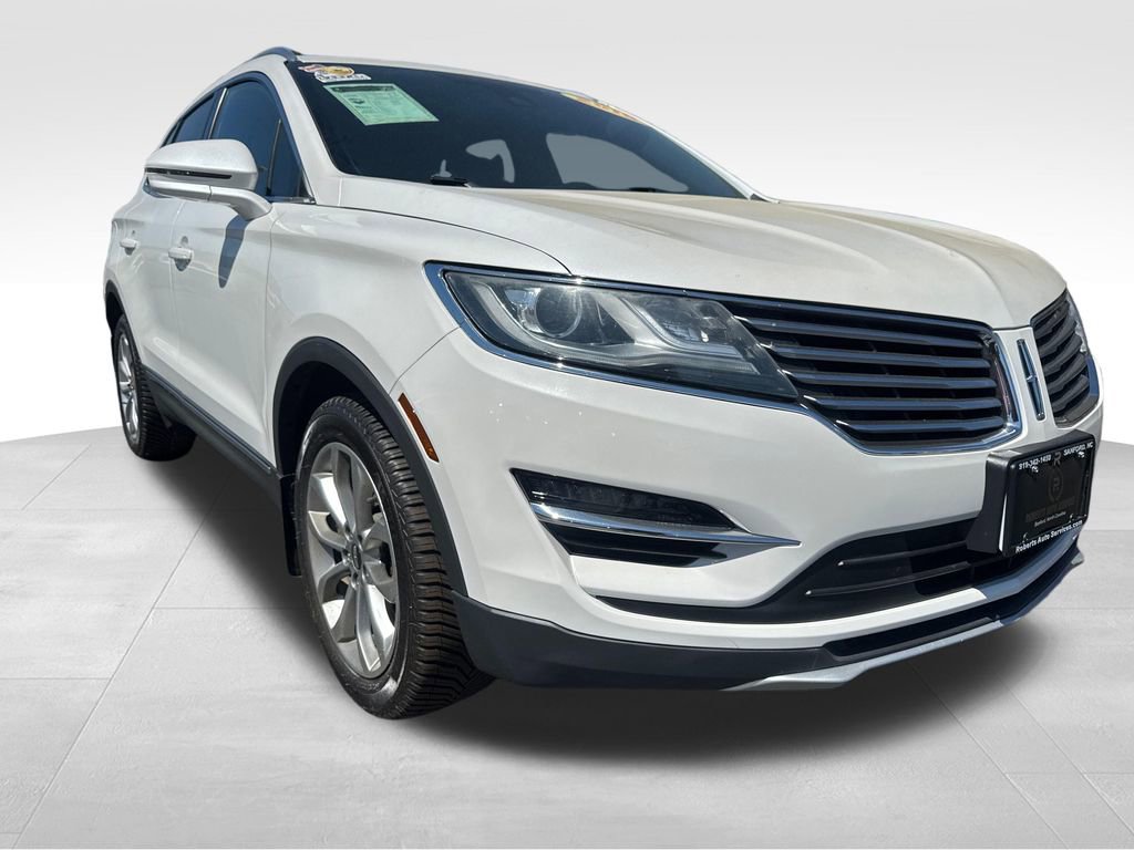 Used 2018 Lincoln MKC Select w/ Select Plus Package AWD/4WD image 8