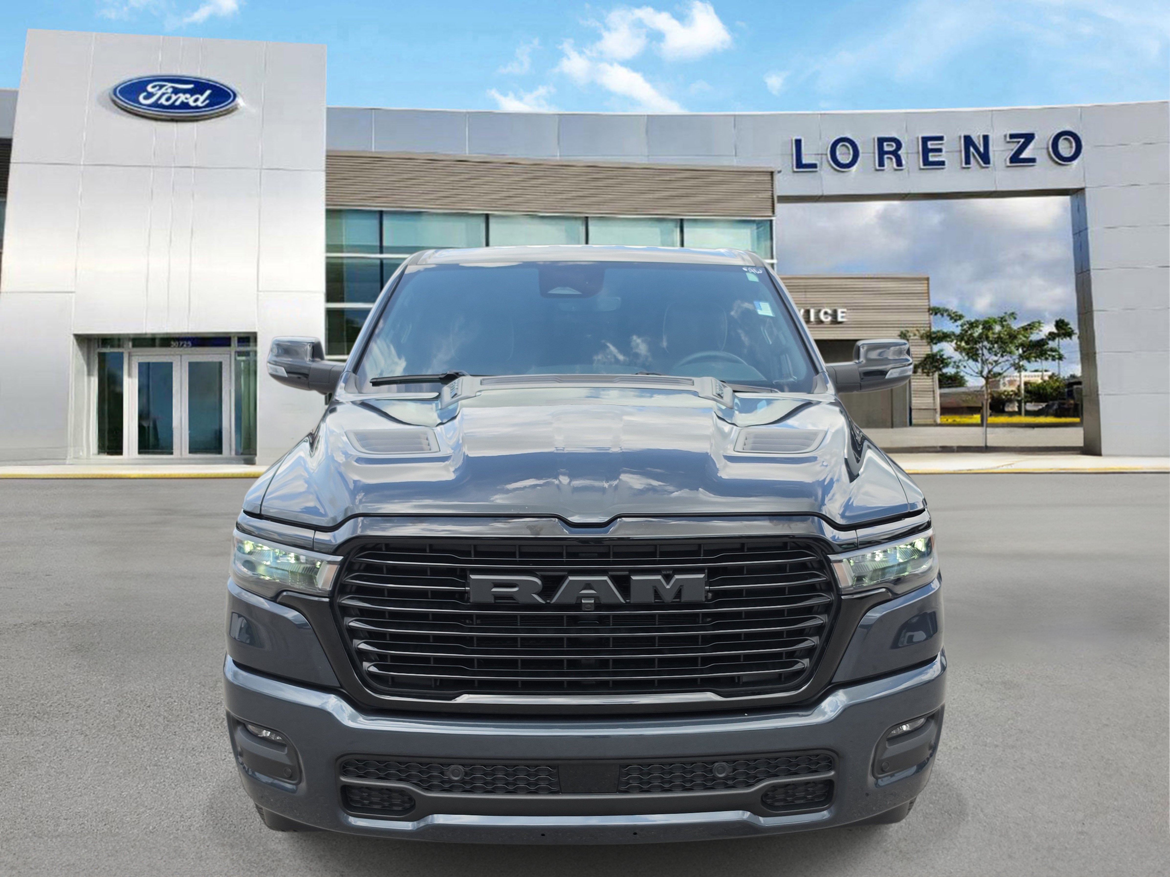 Used 2026 RAM 1500 Laramie w/ Night Edition AWD/4WD image 2