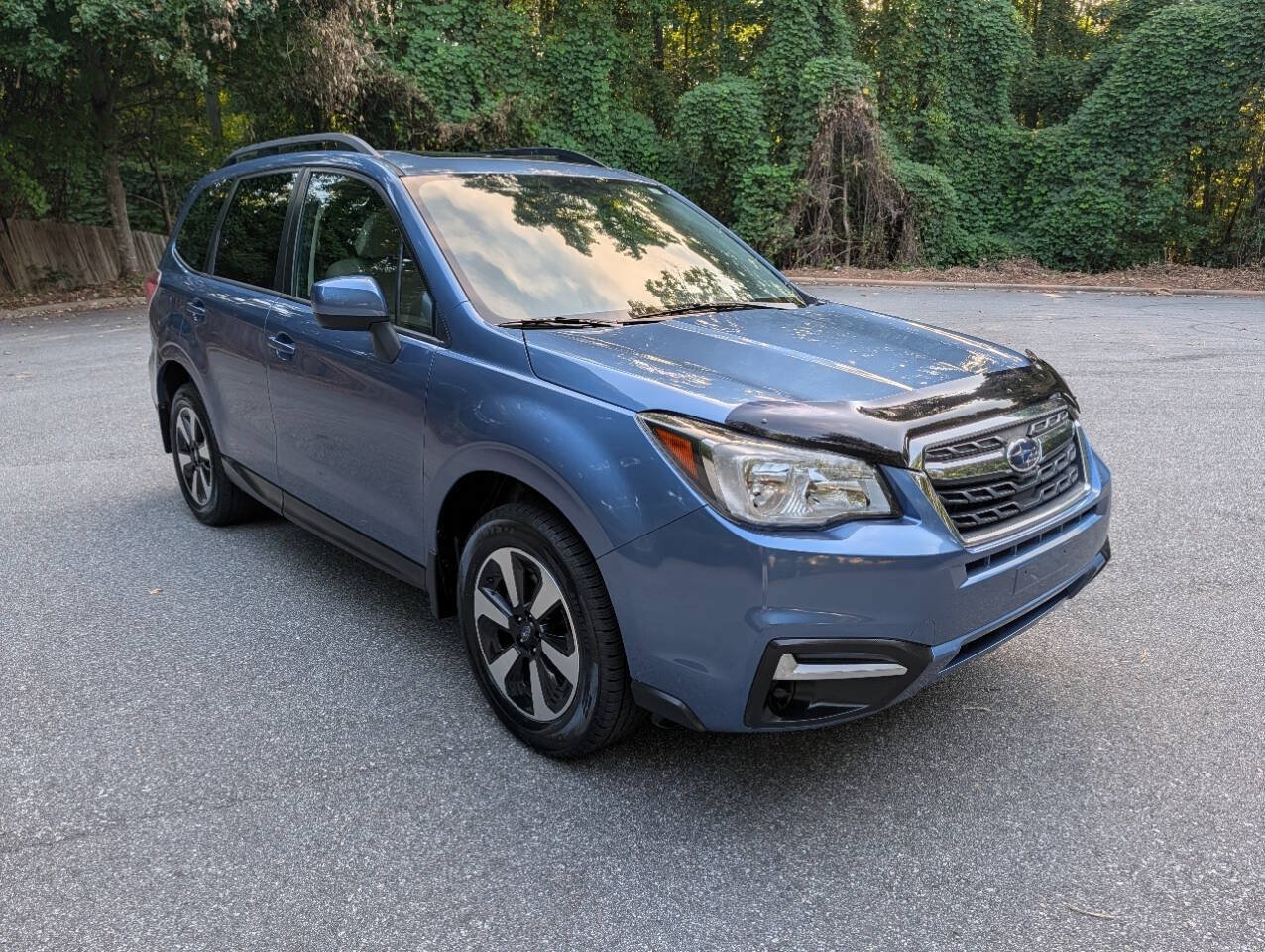 Used 2017 Subaru Forester 2.5i Premium w/ Protection Package #1 AWD/4WD image 7