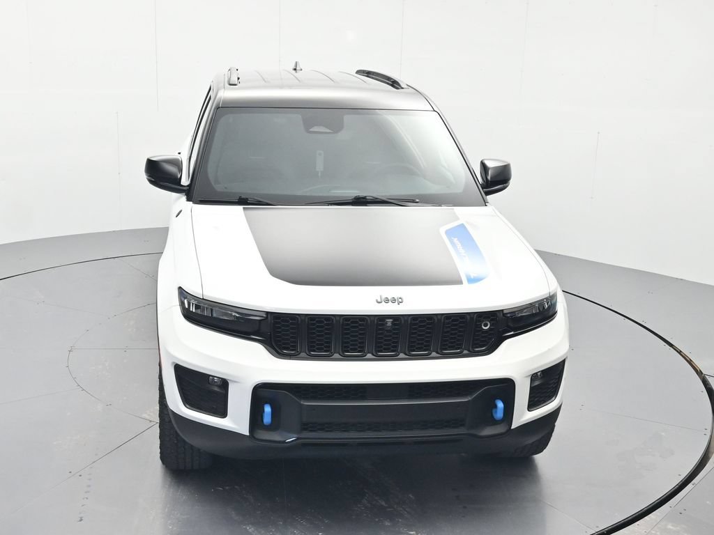 Used 2023 Jeep Grand Cherokee Trailhawk w/ Advanced Protech Group II AWD/4WD image 30