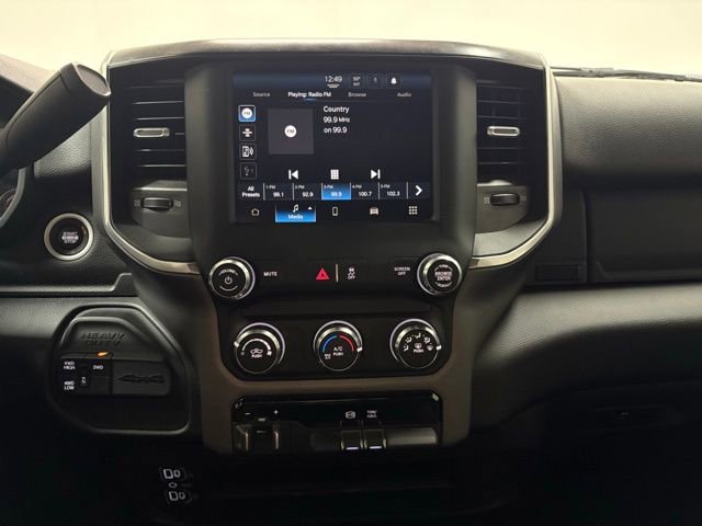 Used 2024 RAM 3500 Big Horn image 17