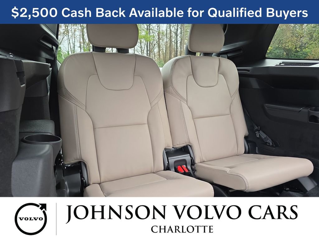 New 2026 Volvo XC90 B6 Ultra w/ Lounge Package image 12