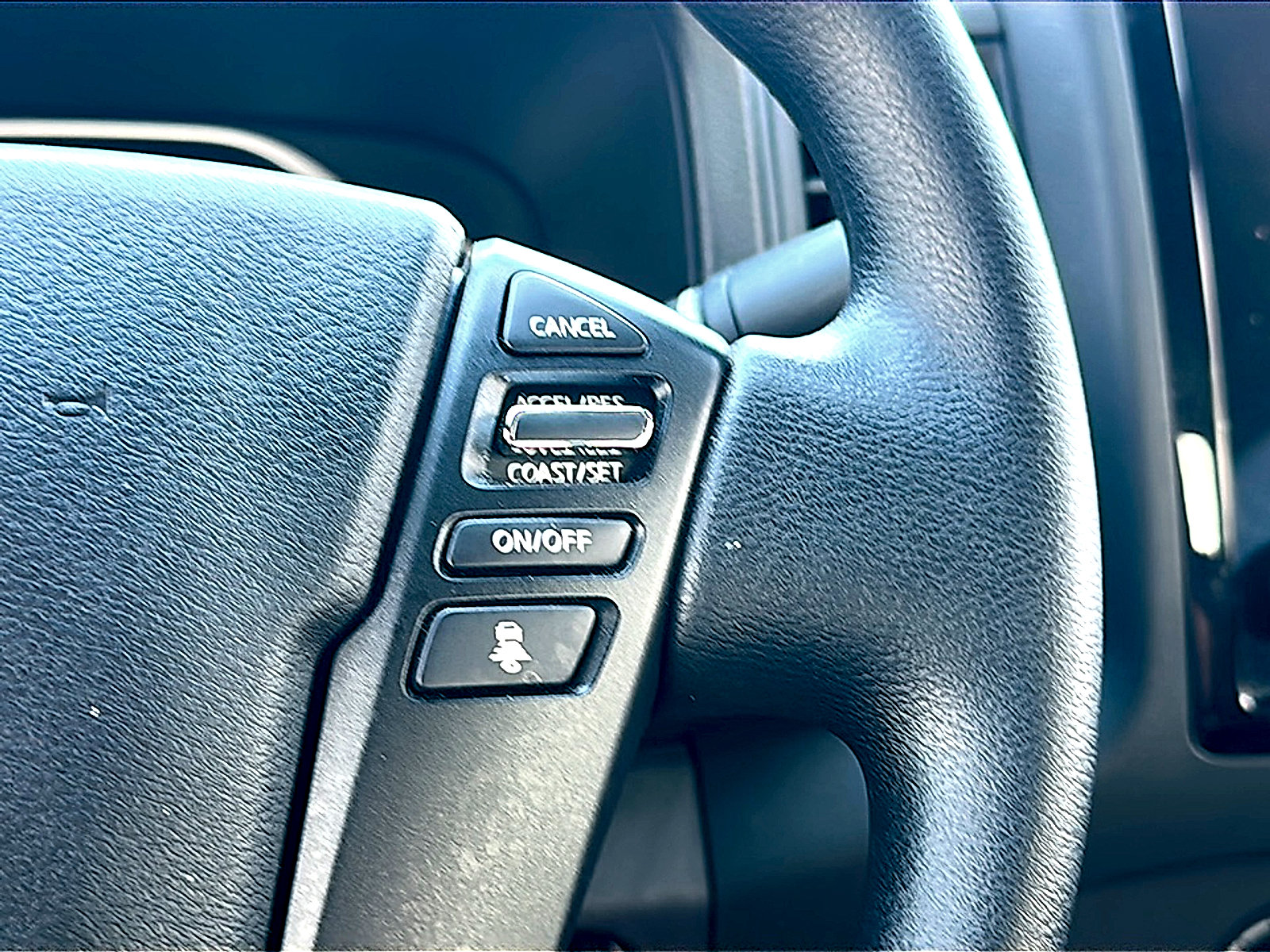 Used 2024 Nissan Frontier S w/ Technology Package AWD/4WD image 28