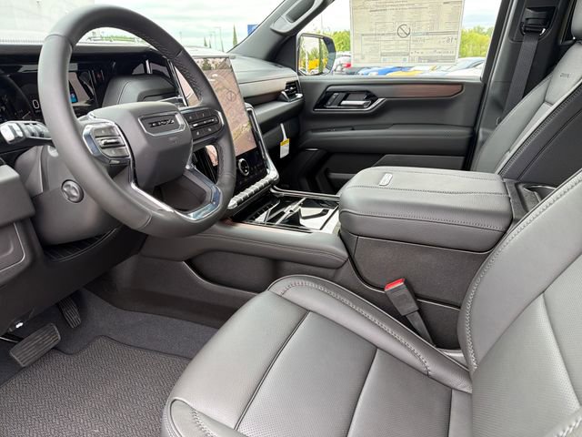 New 2026 GMC Yukon Denali w/ Sun & Power Step Package AWD/4WD image 16