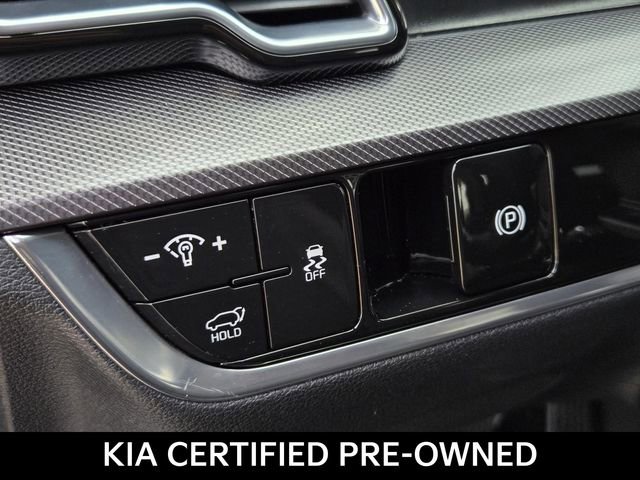 Certified 2025 Kia Sportage SX AWD/4WD image 22
