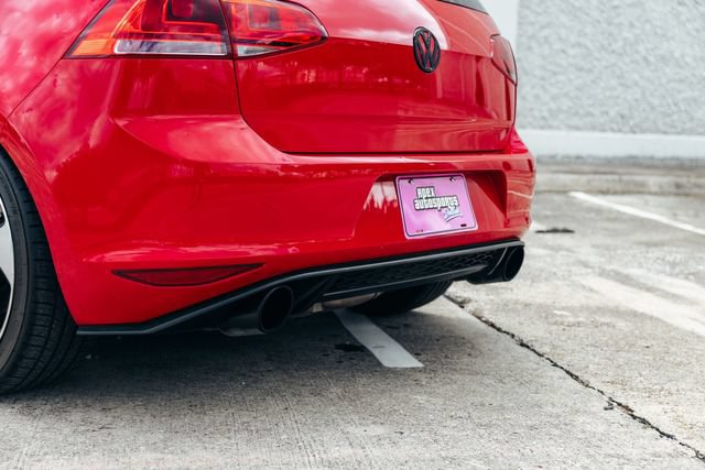 Used 2015 Volkswagen GTI S FWD image 32
