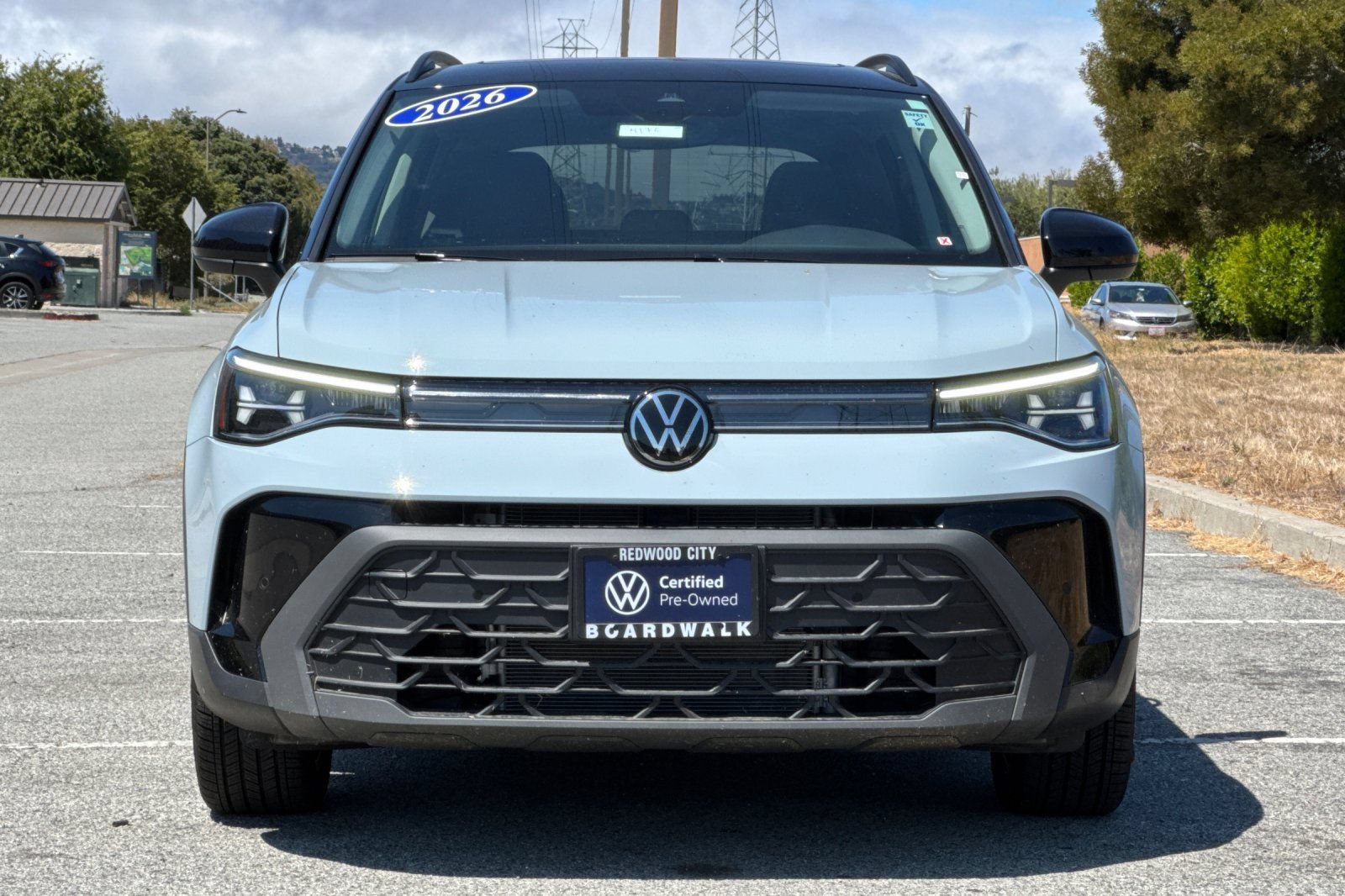 Certified 2026 Volkswagen Taos SE FWD image 9