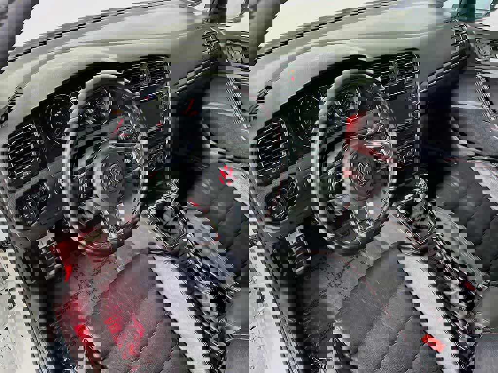 Used 2015 Volkswagen GTI Autobahn w/ Lighting Package (SEL) image 2