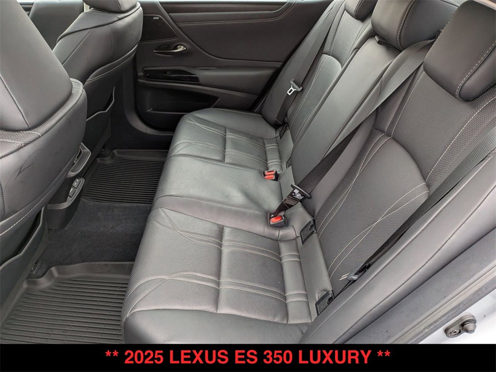 Used 2025 Lexus ES 350 Luxury w/ Accessory Package (Z2) image 4