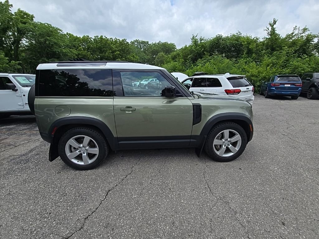 Used 2021 Land Rover Defender 90 First Edition AWD/4WD image 9
