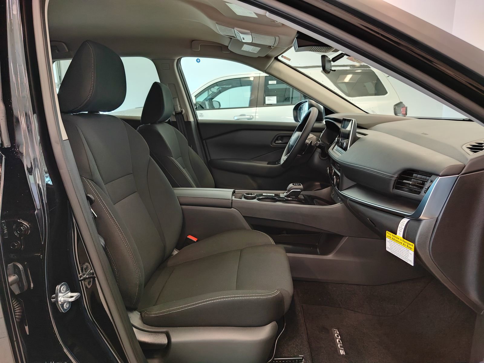 New 2026 Nissan Rogue S image 17