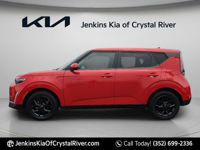 Used 2024 Kia Soul LX w/ Option Group 015 FWD image 13