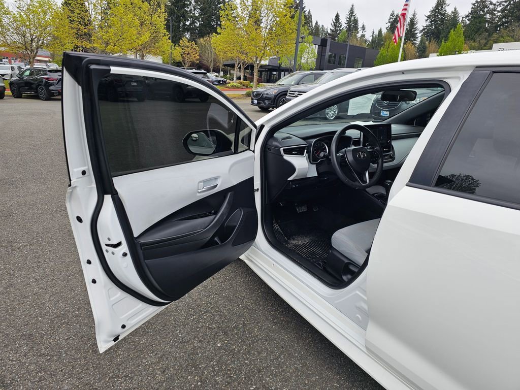Used 2022 Toyota Corolla SE FWD image 19