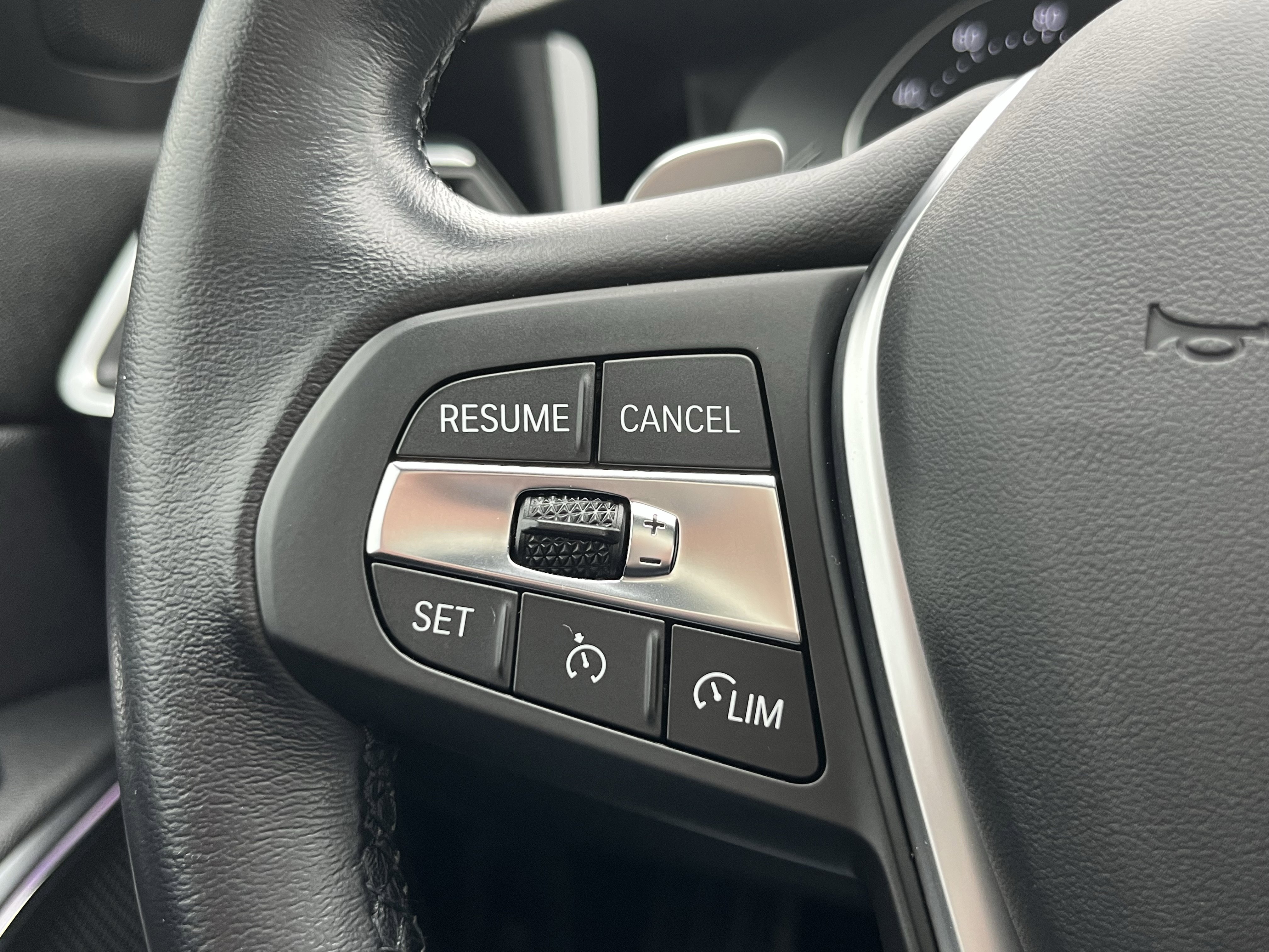 Used 2021 BMW 330i xDrive Sedan w/ Convenience Package image 20