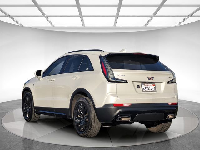 Used 2019 Cadillac XT4 Sport w/ Cold Weather Package image 7