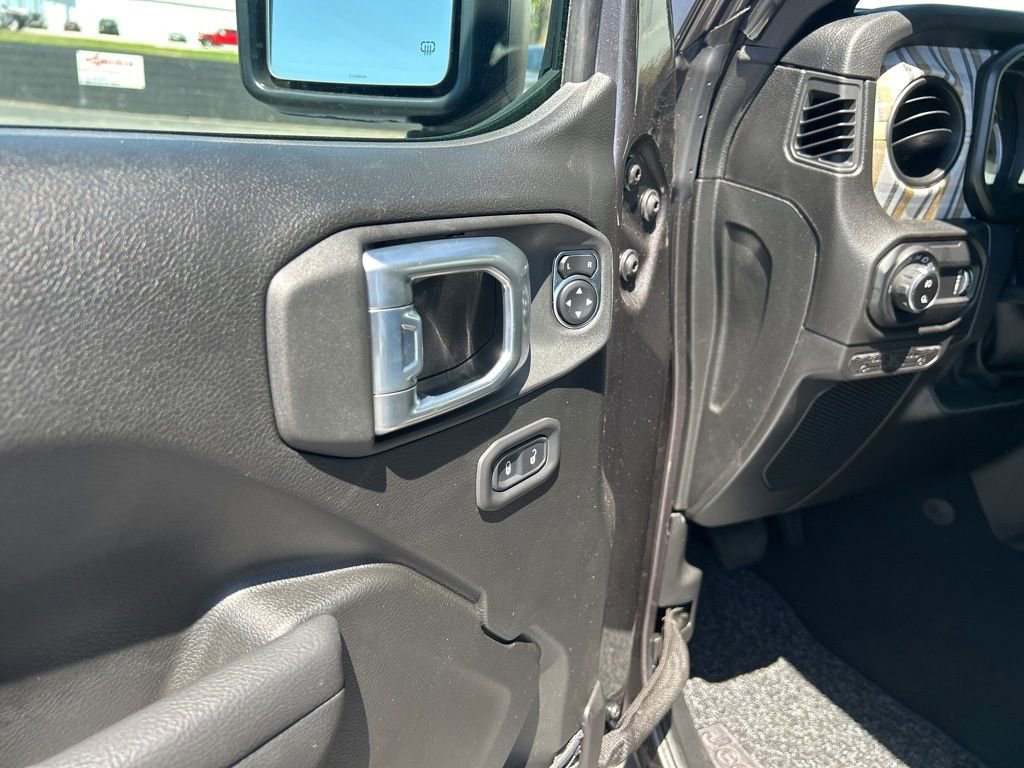 New 2026 Jeep Gladiator Sport AWD/4WD image 15