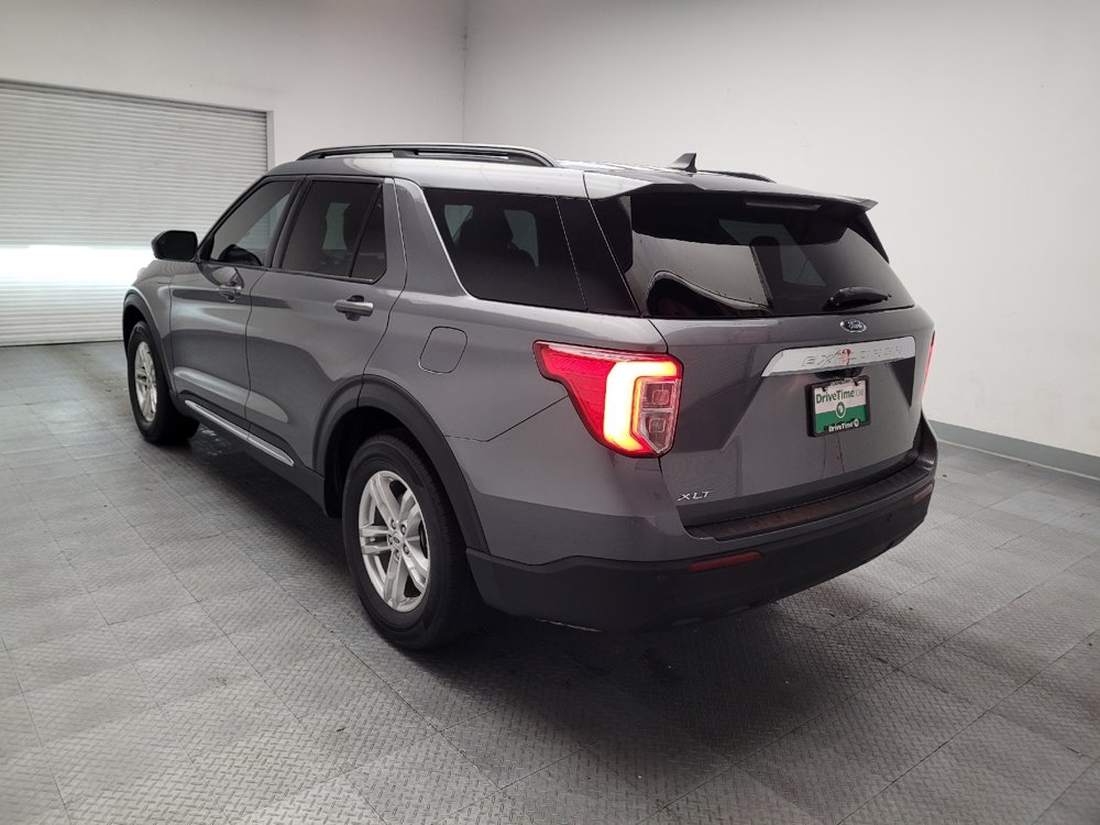 Used 2022 Ford Explorer XLT RWD image 5