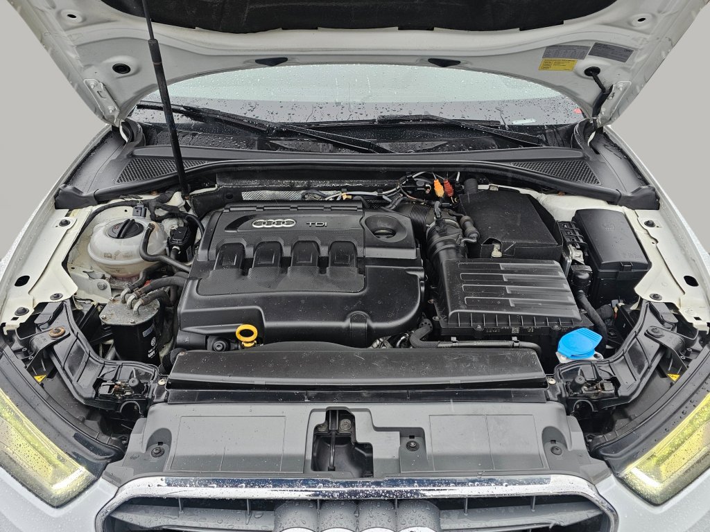 Used 2015 Audi A3 TDI Premium w/ Cold Weather Package image 17