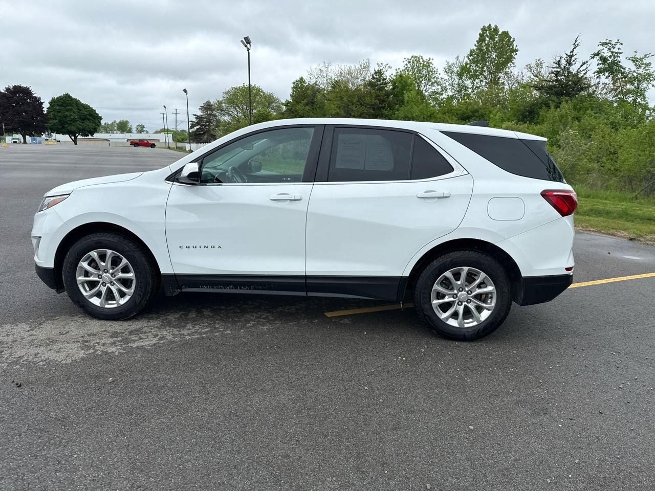 Used 2021 Chevrolet Equinox LT AWD/4WD image 8