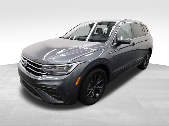 Used 2024 Volkswagen Tiguan SE image 4