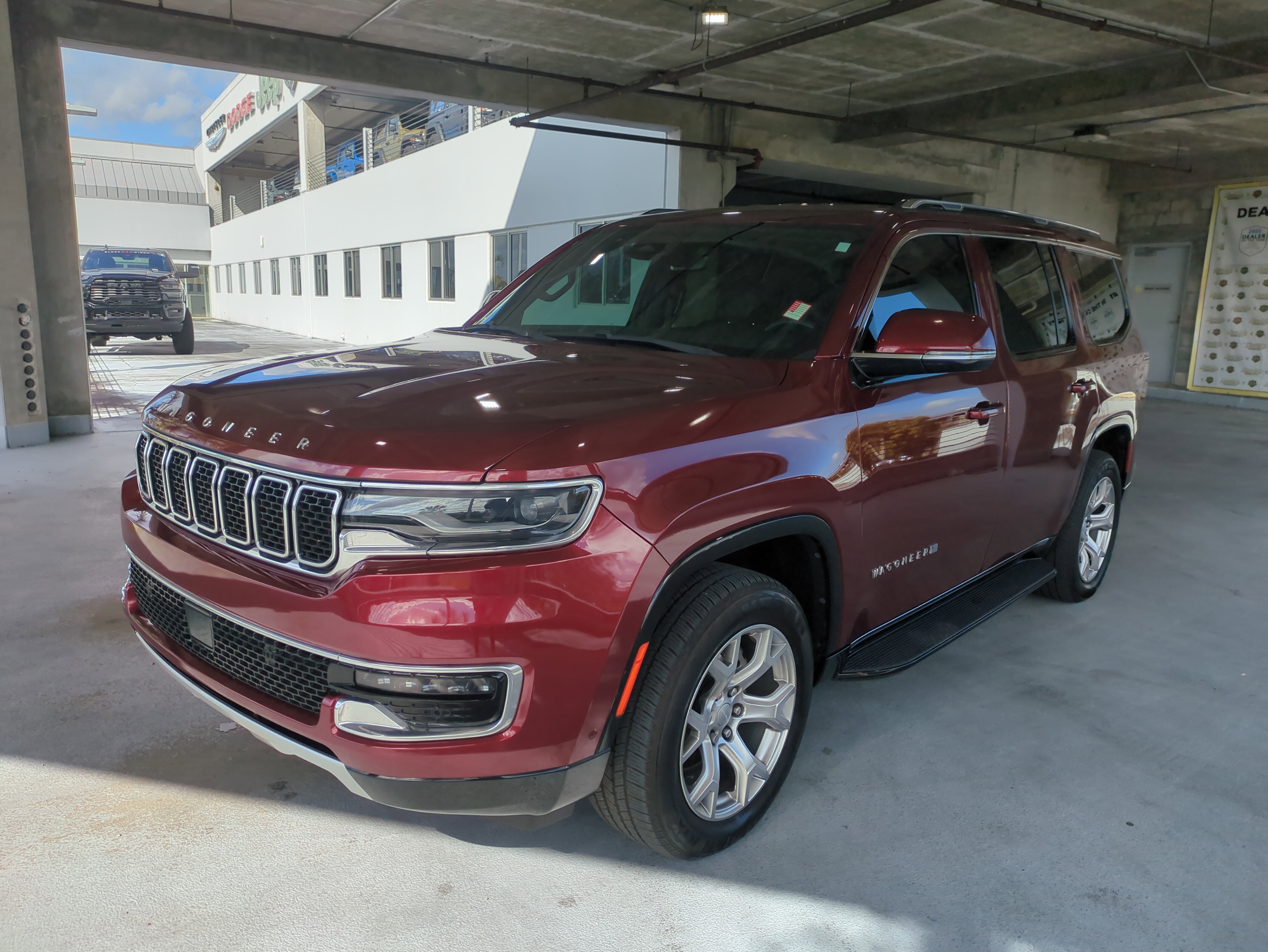 Used 2022 Jeep Wagoneer Series II image 9