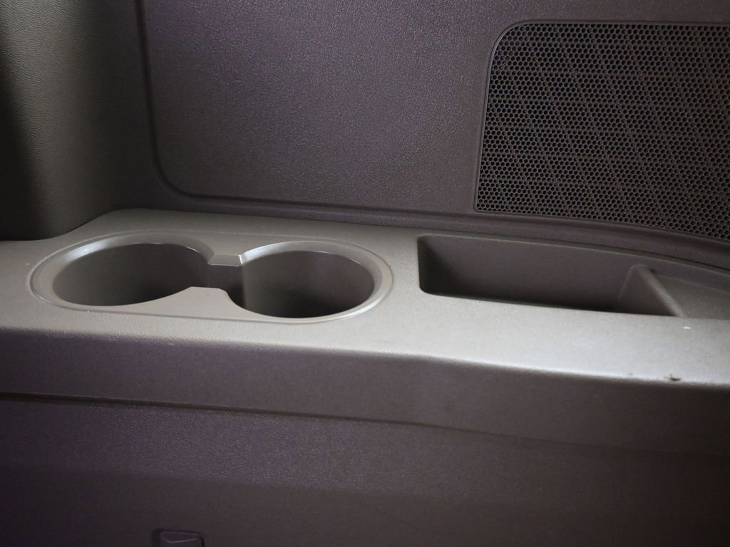 Used 2014 Chrysler Town & Country Touring image 34