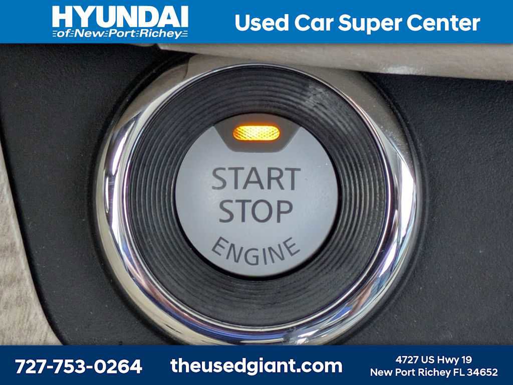 Used 2020 Nissan Murano SL w/ Cargo Package image 37