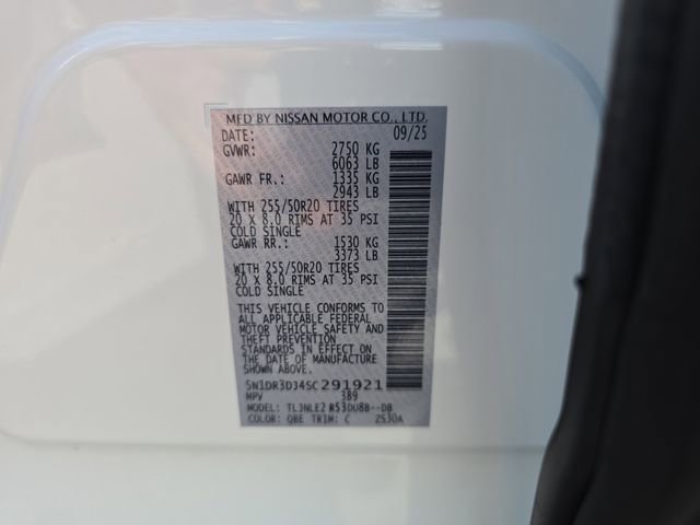 Used 2025 Nissan Pathfinder Platinum w/ Cargo Package image 33