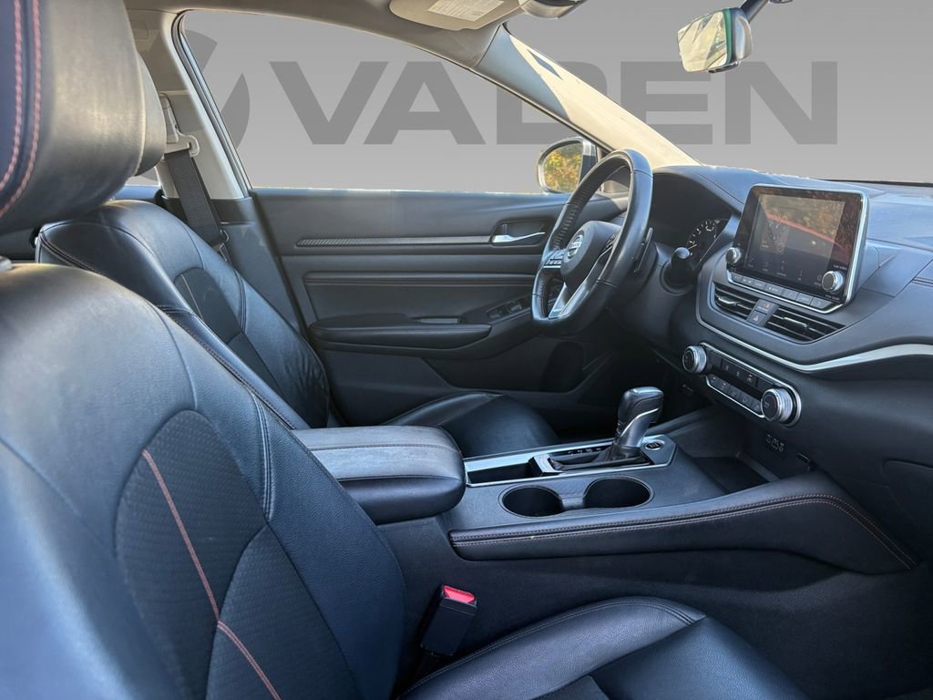 Used 2022 Nissan Altima 2.5 SR image 9