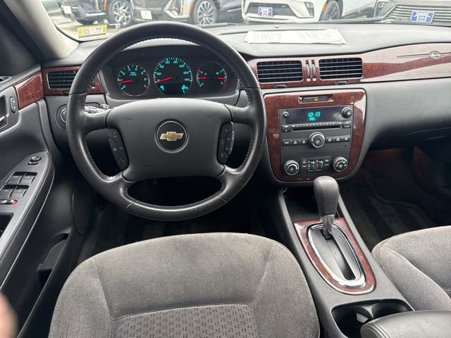 Used 2011 Chevrolet Impala LT image 19