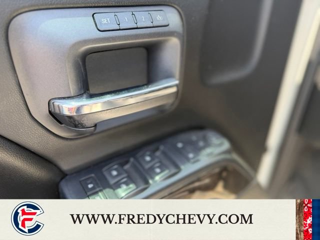 Used 2015 GMC Sierra 1500 Denali AWD/4WD image 27