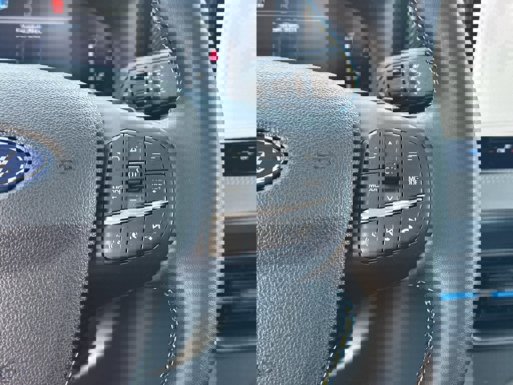 New 2025 Ford Maverick Lobo image 16