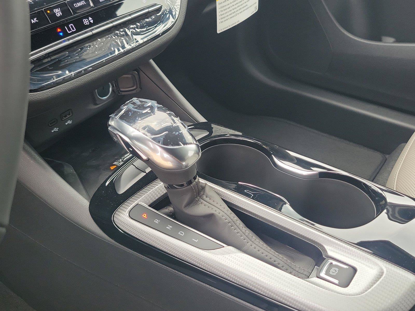New 2026 Buick Envista Sport Touring FWD image 32