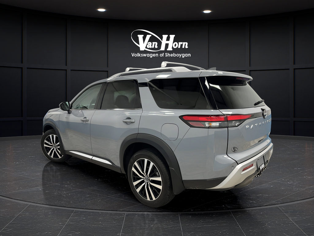 Used 2025 Nissan Pathfinder Platinum AWD/4WD image 5
