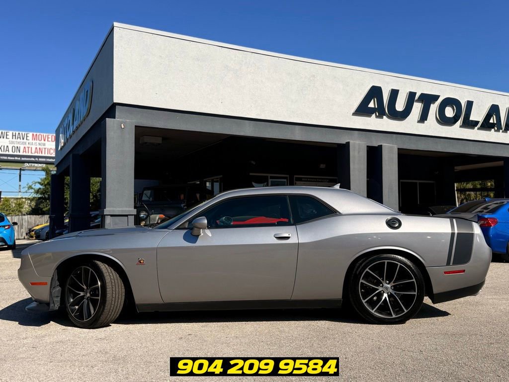 Used 2018 Dodge Challenger R/T Scat Pack w/ Leather Interior Group RWD image 7