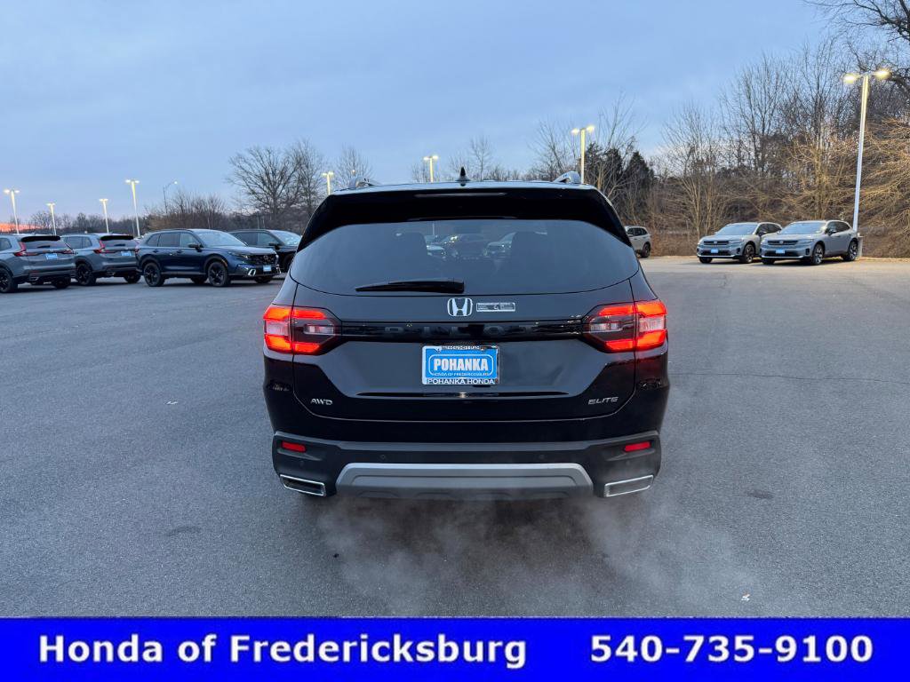 Used 2025 Honda Pilot Elite image 5